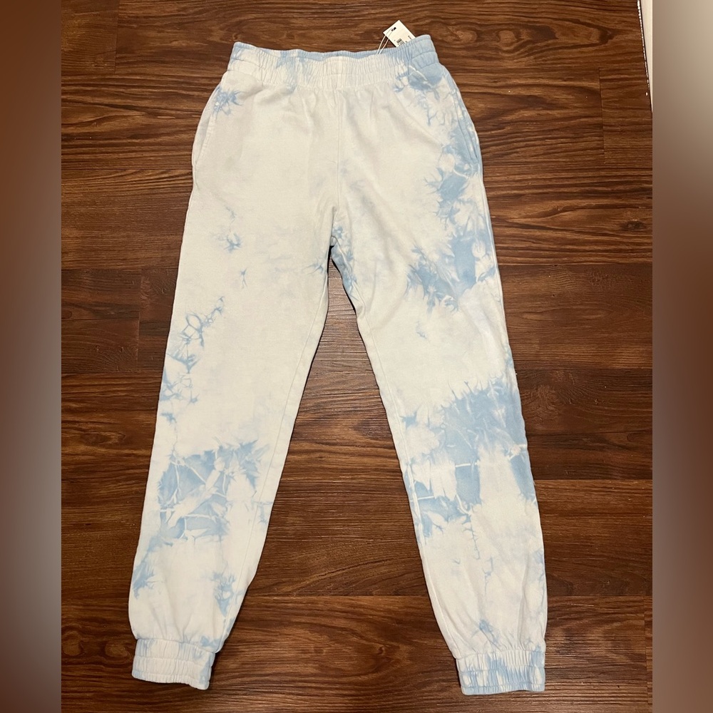 NWT Frankie's Bikinis Aiden Tie Dye Cloud Sweatpants Size S - Picture 3 of 9